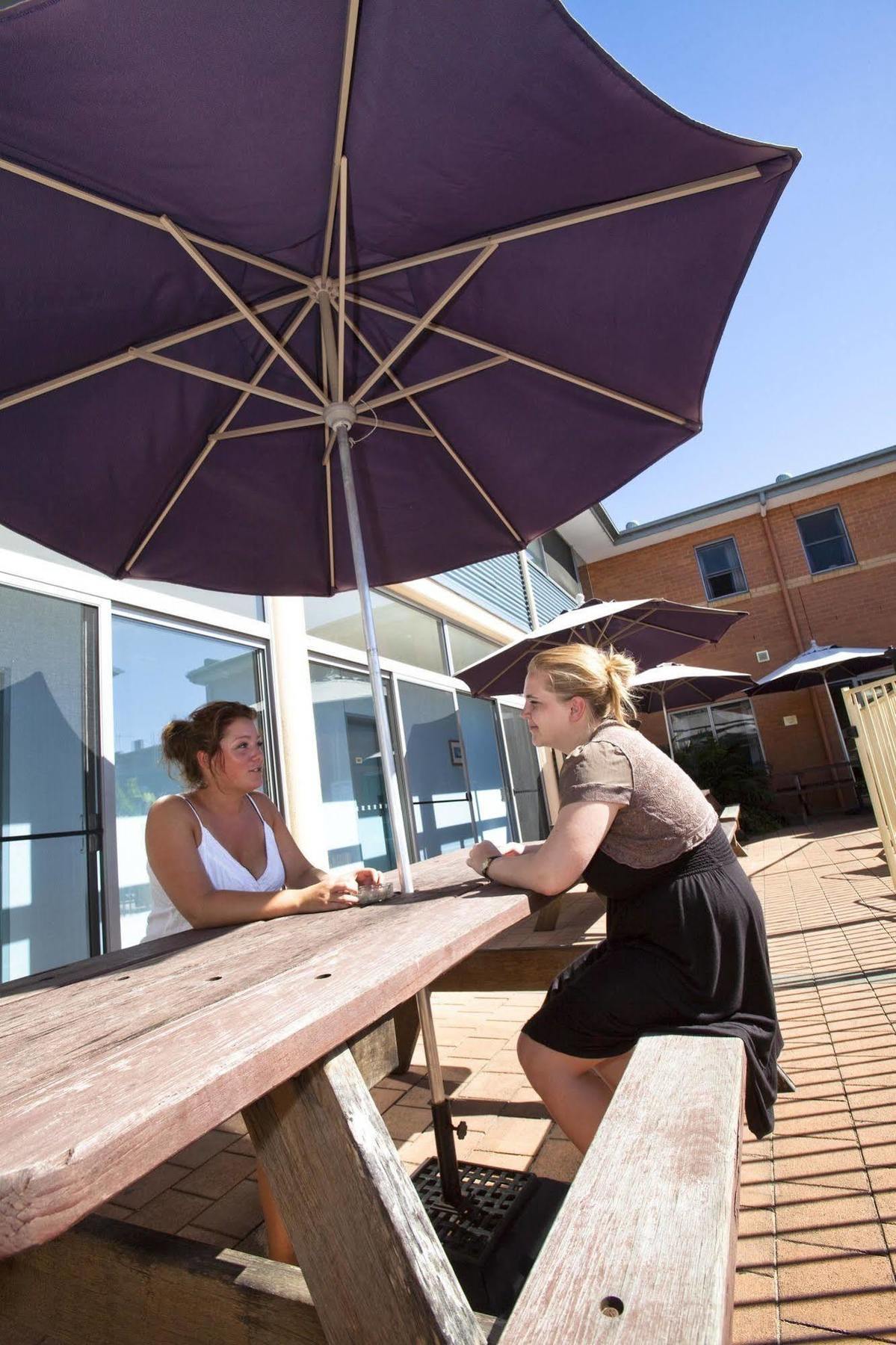 Coffs Harbour Yha Hostel Екстериор снимка